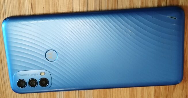 Use landscape position to see coaches heads.